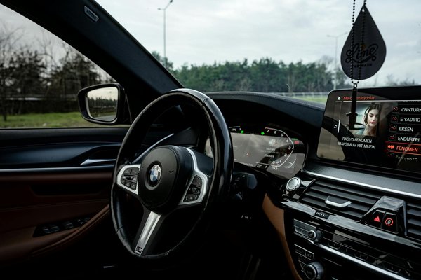 Welche Bedeutung haben unabhängige Nachrichtenquellen in der heutigen Medienlandschaft?